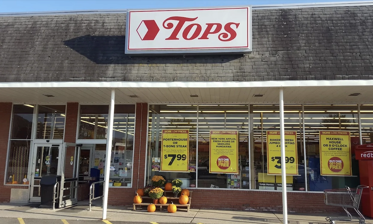 tops storefront